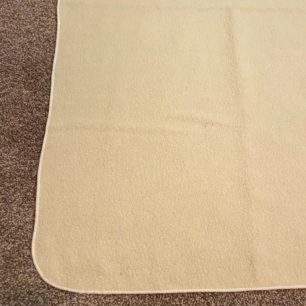 Vintage Carters Emu Namae John Lennon Dog Clown Circus Yellow Fleece Blanket USA